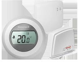 Honeywell ROUND bezdrátový termostat s ovládáním přes internet