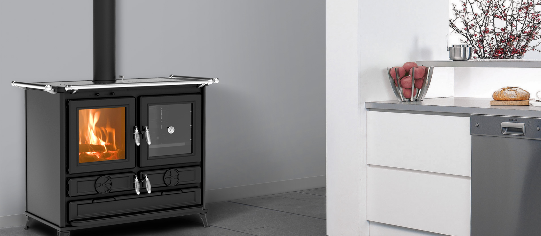 KLARA  - litinový sporák na dřevo s troubou